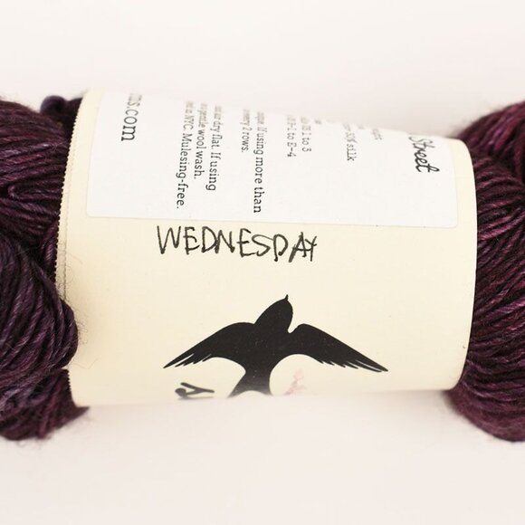 Swift High Street Fingering Weight Yarn SW Merino Silk 438 Yds Color Wednesday - Picture 3 of 4